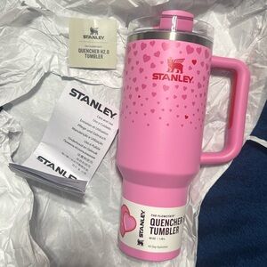 Stanley 40 oz Stainless Steel H2.0 Flowstate Quencher Tumbler - Valentine's Day